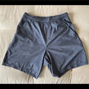 Lululemon Men’s Pace Breaker 7” Small Linerless